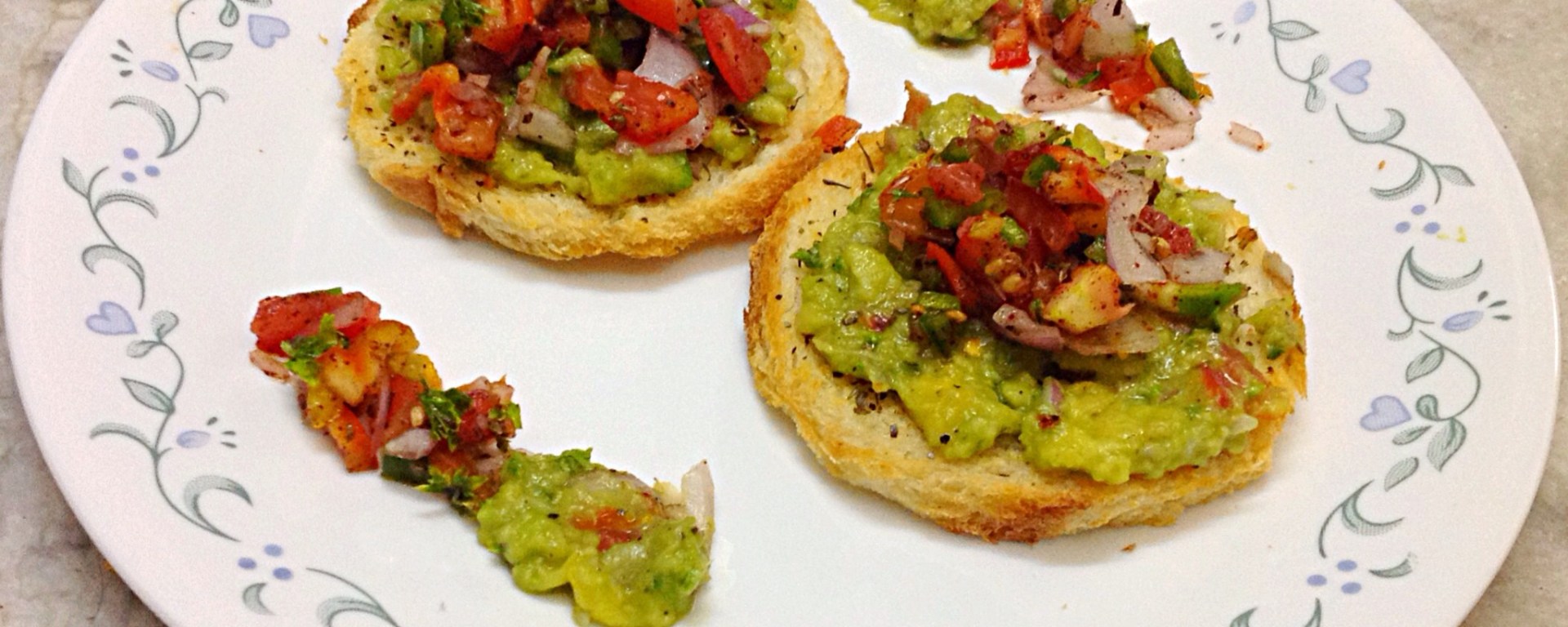 Garlic Bread Bruschetta with Salsa & Guacamole