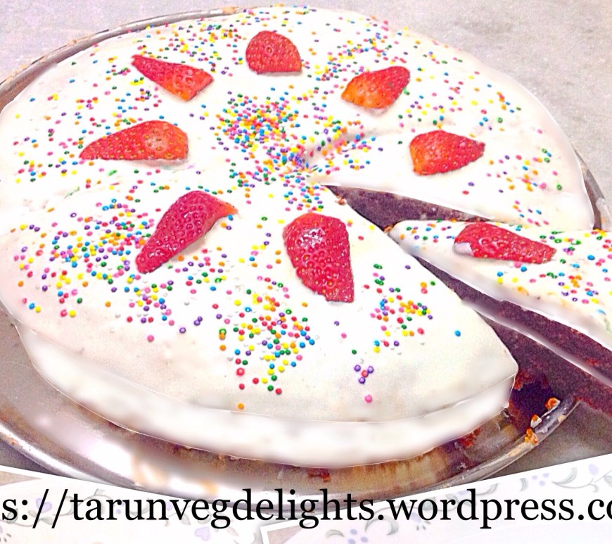 Eggless Red Velvet Cake with White Chocolate Ganache