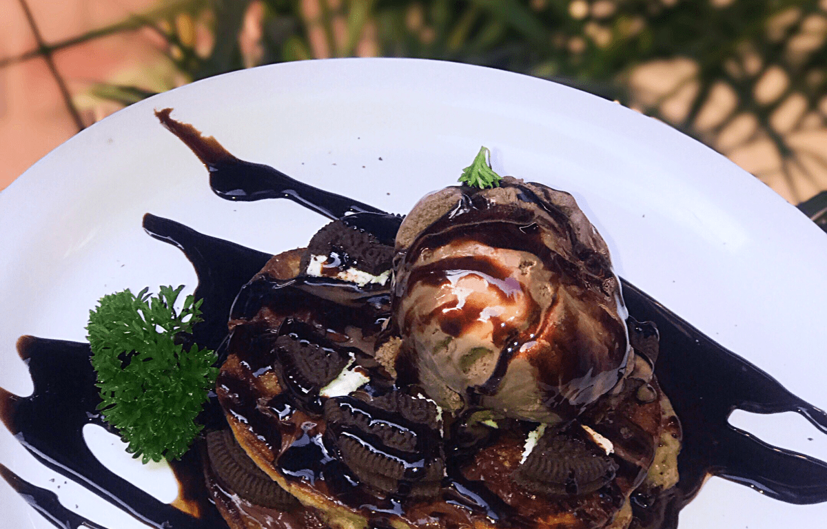 Cookies & Cream Pancakes